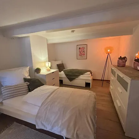Apartmán 115 Qm Fuer Bis Zu 8 Personen Mit 4 Schlafzimmern Lünen