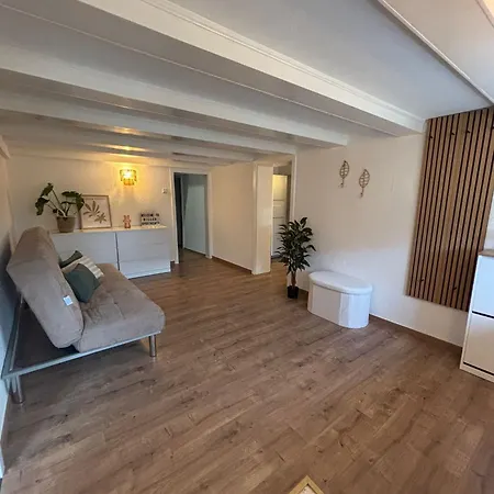 Lejlighed 115 Qm Fuer Bis Zu 8 Personen Mit 4 Schlafzimmern Lünen