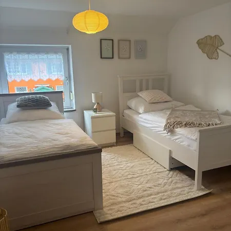 115 Qm Fuer Bis Zu 8 Personen Mit 4 Schlafzimmern Lejlighed Lünen