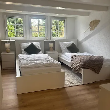 115 Qm Fuer Bis Zu 8 Personen Mit 4 Schlafzimmern Lejlighed Lünen