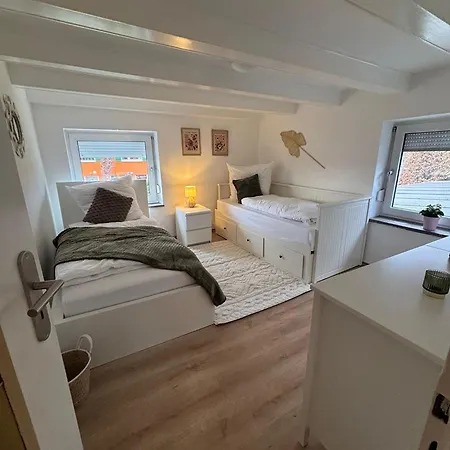 115 Qm Fuer Bis Zu 8 Personen Mit 4 Schlafzimmern * Lünen