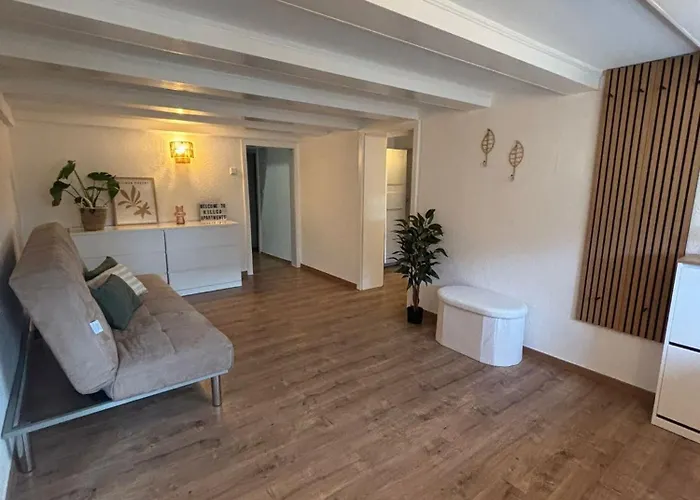 Lejlighed 115 Qm Fuer Bis Zu 8 Personen Mit 4 Schlafzimmern Lünen