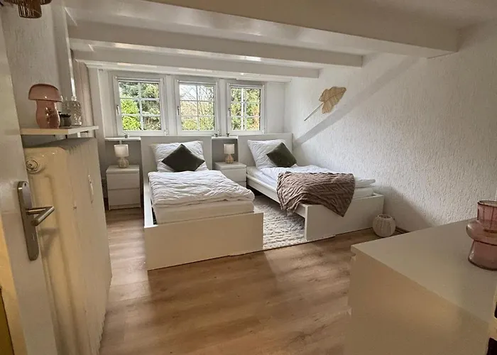 115 Qm Fuer Bis Zu 8 Personen Mit 4 Schlafzimmern *