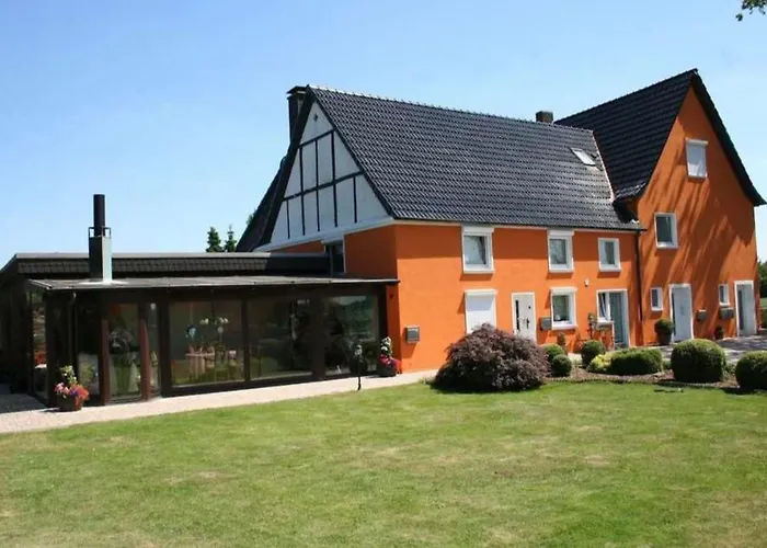 Lejlighed 115 Qm Fuer Bis Zu 8 Personen Mit 4 Schlafzimmern *